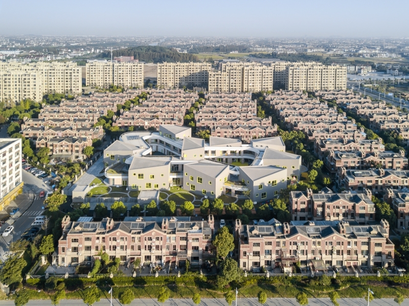 ∞幼儿园<br> ∞ Kindergarten